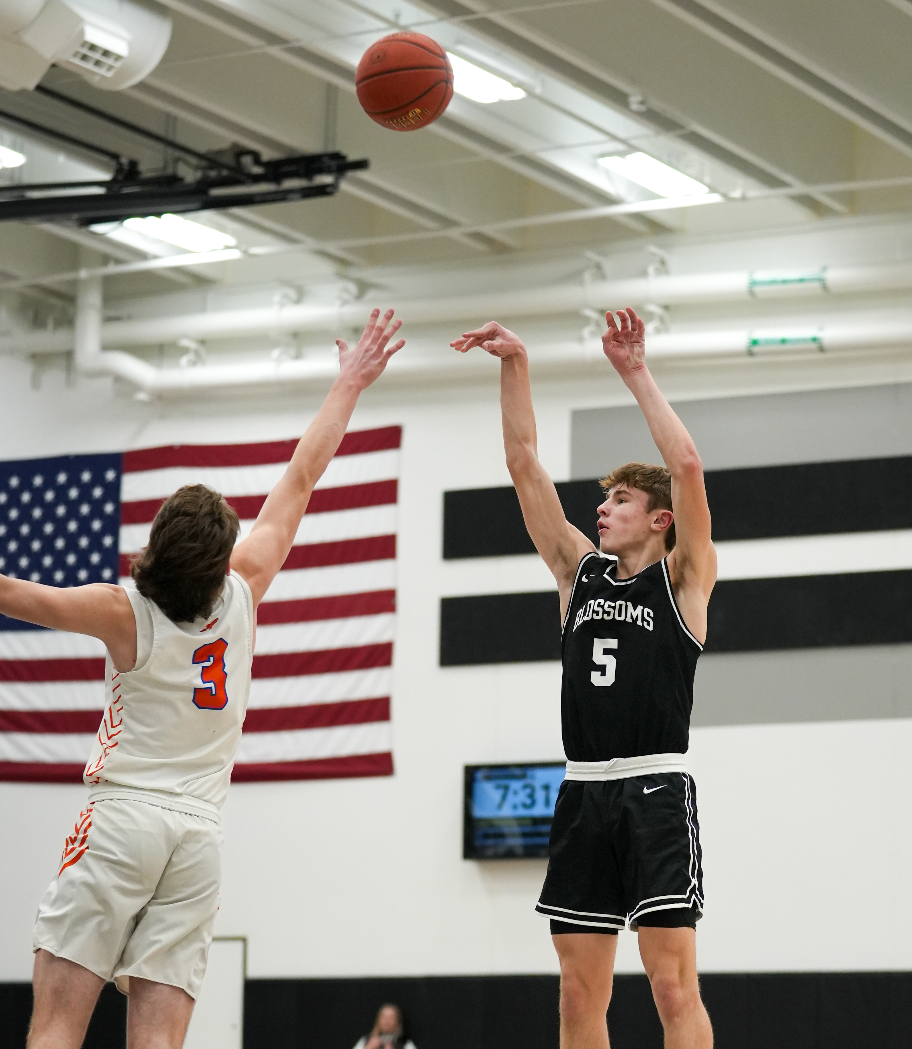 Blooming Prairie, basketball, gabe staloch, randolph, blossoms