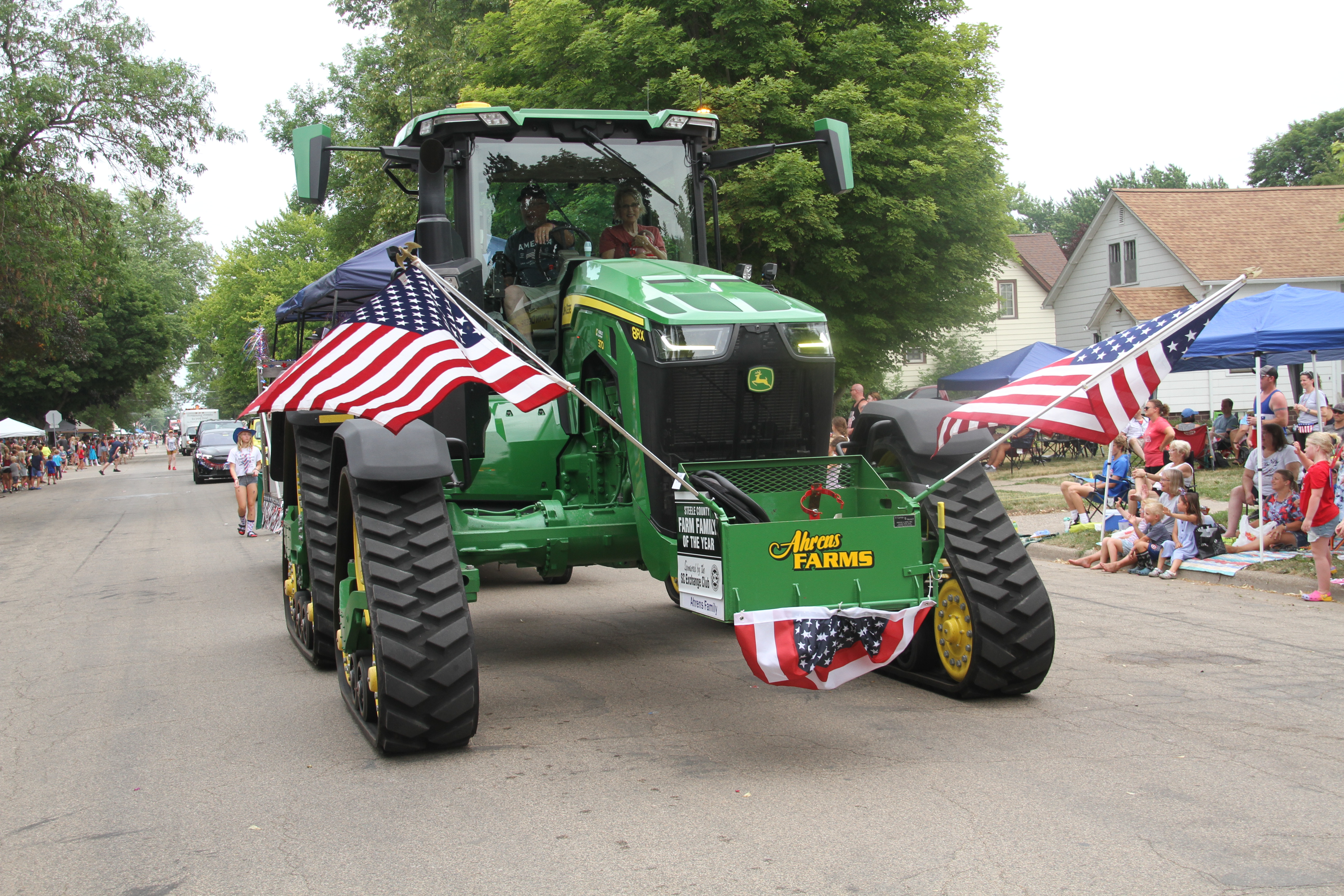 Top farm family, 2023, steele county, Ahrens