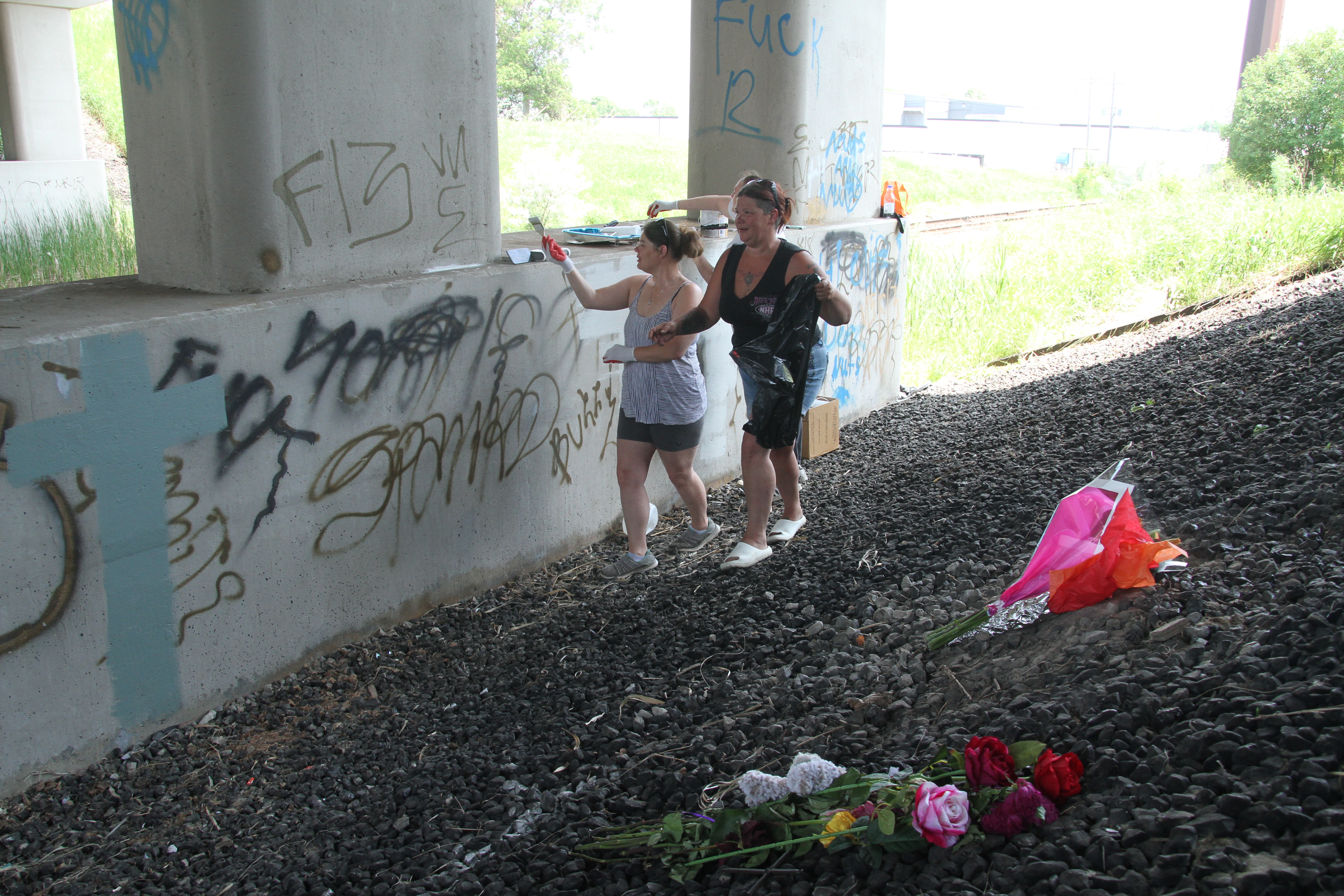 murder, cleanup, sabrina schnoor, grieving mother