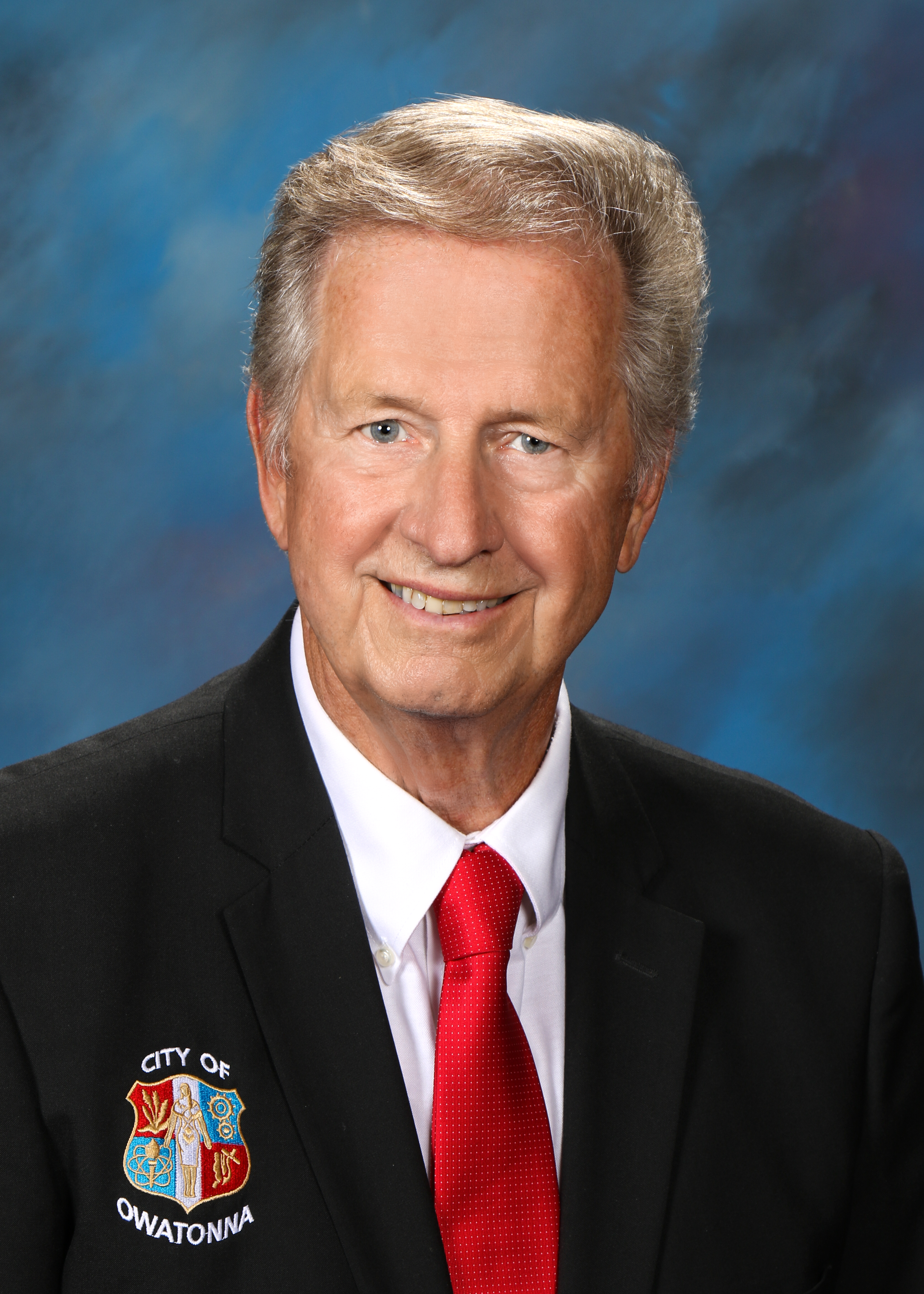 Mayor Tom Kuntz, anti racism, owatonna