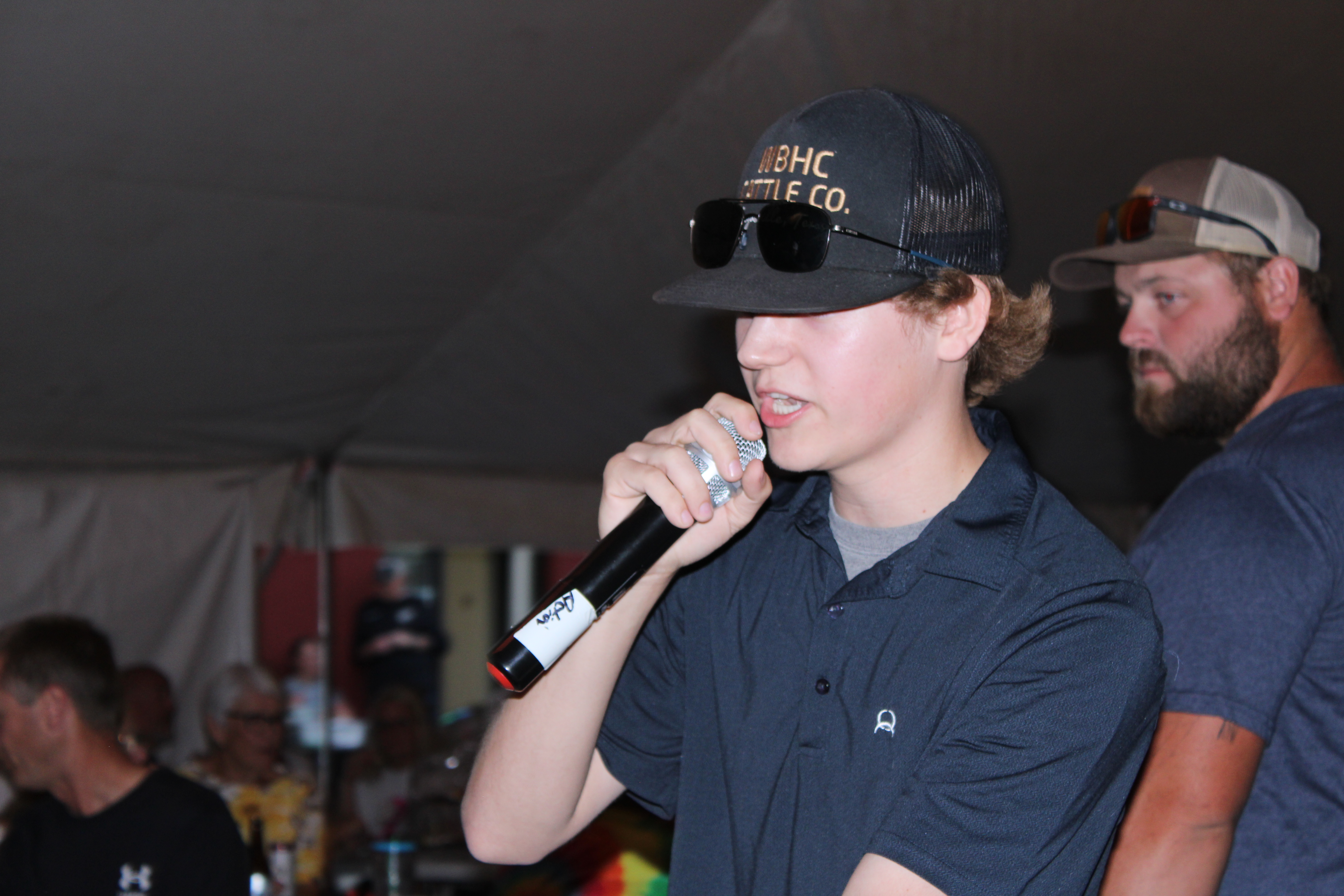 sonny jensen, auctioneer, blooming prairie