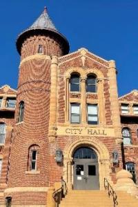 Owatonna, West Hills, lack of trust