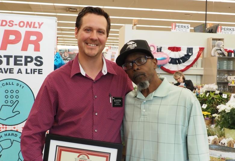 heart saver, heart award, hyvee, save a life, lifesaver