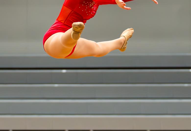 Taylor Schewe, dance, Owatonna