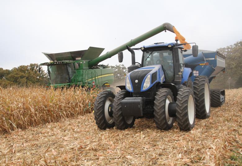 tag team, farming, harvest, fall harvest, kyle decoux, mallorie decoux